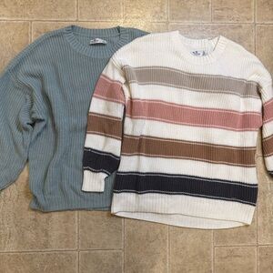 Hollister two oversized cozy knit sweaters super soft size small
